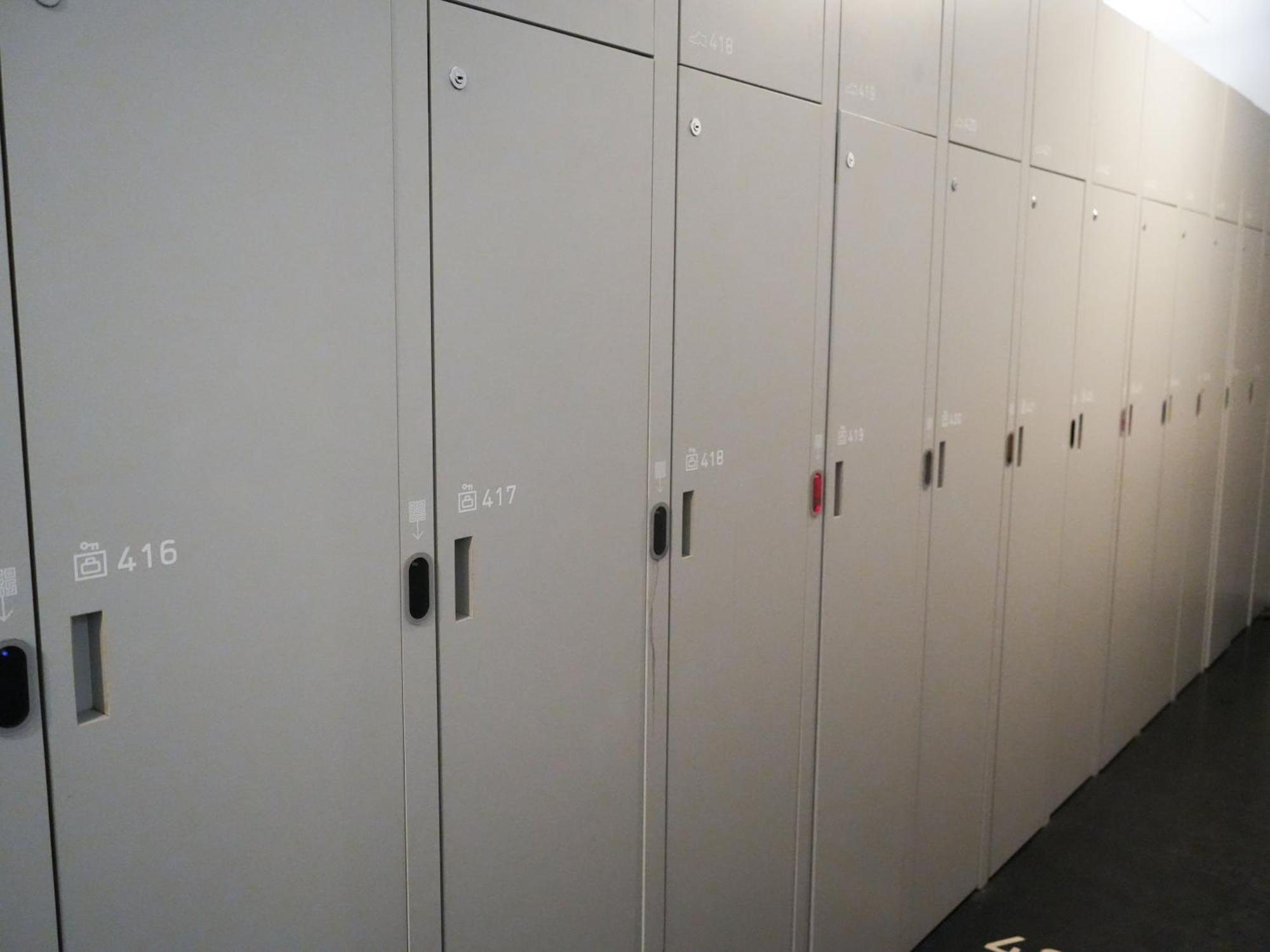 Rembrandt Cabin Shinjuku Shin-Okubo Токио Экстерьер фото